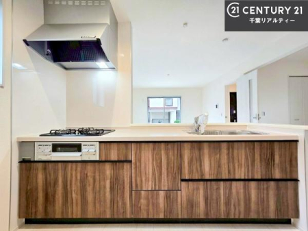 �L�b�`�� ���[�X�y�[�X���L�x�ŁA�����X�y�[�X���X�b�L���ƕЕt���Ђ�`�����p�ł��܂��I
���K�ɍ�Ƃ��ł��܂��I�����̗���������܂��I