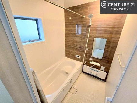 ���� �����ɑ����t���Ă���̂ŁA���C���ł��܂��ˁI���R�����ŃJ�r�␅�C�΍�Ō��M��팸�I�������y�X�I�����L�΂��闁���͂P���̔�ꂪ��������̋�ԁI