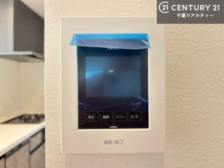 ���̑� TV���j�^�[�t�C���^�[�t�H���������B���K�҂̊���m�F���Ă���Ή��ł��邽�߁A�h�Ɩʂɂ��z�����ꂽ���S�̐ݔ��ł��B