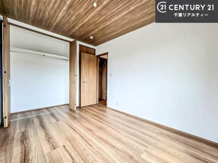 �Q�� ���[�͂̂���m���ł��B����������������L�X�Ǝg���ċC�������ǂ��ł��I
�L���C�Ȗ��邢�������ŉ߂����̂́A�X�ɂ̂�т�������ł��܂��ˁI