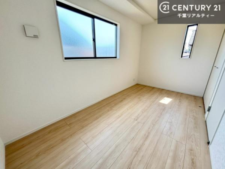 �q������ �|���o�������Ȃ��������́A���q�l�̂������Ƃ��Ă����S�ł��I
���[�X�y�[�X���[�����Ă���̂ŎU�炩�������������T�b�ƕЕt�����܂��I