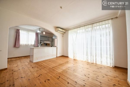 ���r���O �傫�ȑ����炽���Ղ�̗z���������閾�邢���r���O�B�J�����̂��郊�r���O�ŉƑ��c���̂��났�̎��Ԃ��߂����܂��I