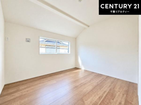 �q������ �|���o�������Ȃ��������́A���q�l�̂������Ƃ��Ă����S�ł��I
���[�X�y�[�X���[�����Ă���̂ŎU�炩�������������T�b�ƕЕt�����܂��I