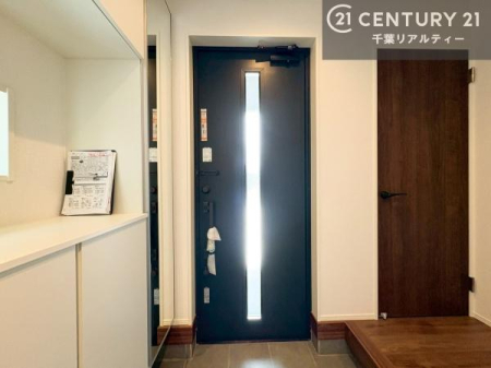 ���� ���ċA���Ă��Ă��A�������܁I�����������Ȃ�A�D�����}������Ă�����ԂɂȂ��Ă��܂��B
���邭��������錺�ւł��I