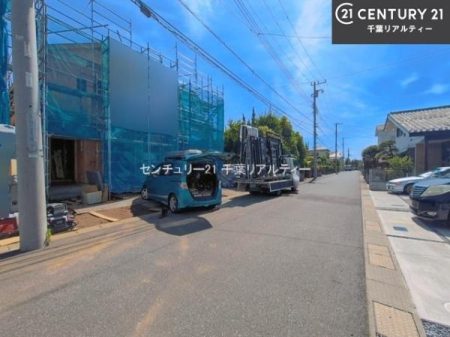 �O�ʓ��H�܂ތ��n�ʐ^ �u���̕����C�ɂȂ�I�v�u�������Ăǂ�ȏ��H�v�u�����Əڂ����m�肽���I�v�Ǝv������A���C�y�ɂ����k���������B