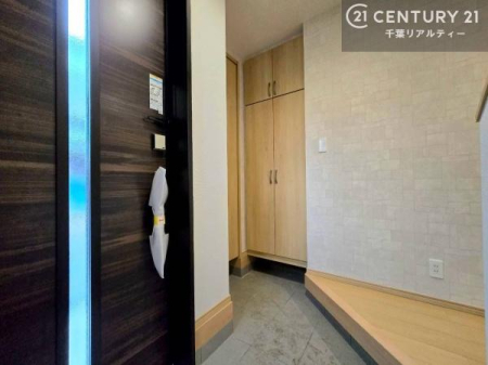 ���� ���ċA���Ă��Ă��A�������܁I�����������Ȃ�A�D�����}������Ă�����ԂɂȂ��Ă��܂��B
���邭��������錺�ւł��I