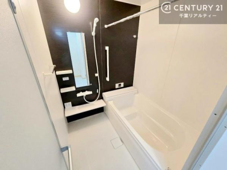 ���� 1���̔�����������Ɩ����Ă���闁���ł��B
�������̑f�G�ȃ����N�[�[�V�����ꏊ�ł��I