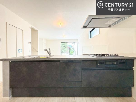 �L�b�`�� ���[�X�y�[�X���L�x�ŁA�����X�y�[�X���X�b�L���ƕЕt���Ђ�`�����p�ł��܂��I
���K�ɍ�Ƃ��ł��܂��I�����̗���������܂��I