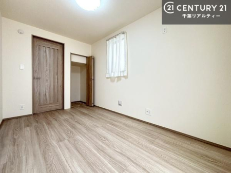 �q������ �|���o�������Ȃ��������́A���q�l�̂������Ƃ��Ă����S�ł��I
���[�X�y�[�X���[�����Ă���̂ŎU�炩�������������T�b�ƕЕt�����܂��I