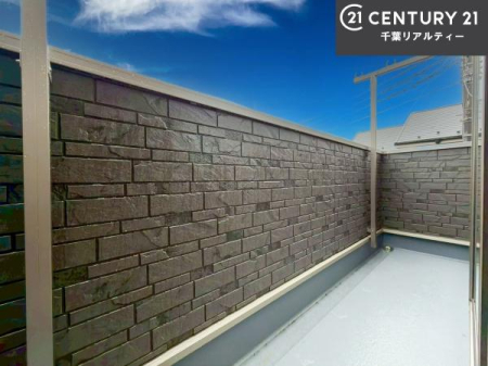 �o���R�j�[ �z������̗ǂ��o���R�j�[�ŁA�����󕨂��悭���������ł��ˁI
���V�C�̗ǂ����ɂ̓o���R�j�[�֏o�ă��t���b�V������̂��C�����悳�����ł��B