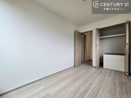 ���r���O�ȊO�̋��� ���[�X�y�[�X���[���I�������X�b�L�����ڂ��鎖���ł��܂��ˁB
�Ƌ��I�΂Ȃ��V���v���ȃf�U�C���ׁ̈A�Ƌ��I�΂����C�ɓ���̋�ԍ�肪�ł������ł��ˁB