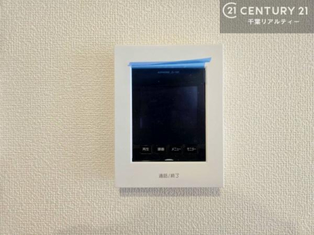 ���̑� TV���j�^�[�t�C���^�[�t�H���������B���K�҂̊���m�F���Ă���Ή��ł��邽�߁A�h�Ɩʂɂ��z�����ꂽ���S�̐ݔ��ł��B