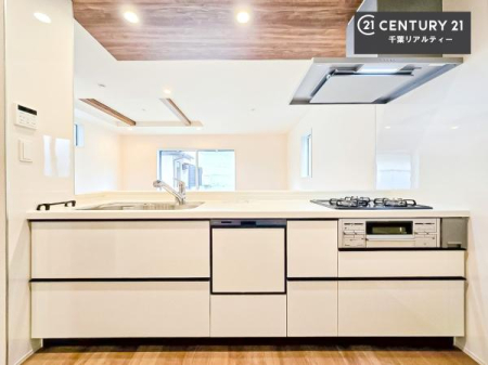 �L�b�`�� ���[�X�y�[�X���L�x�ŁA�����X�y�[�X���X�b�L���ƕЕt���Ђ�`�����p�ł��܂��I
���K�ɍ�Ƃ��ł��A�Ǝ��̌����A�b�v�I�����̗���������܂��I
