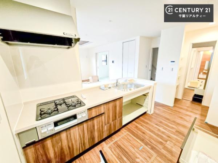 �L�b�`�� ���[�X�y�[�X���L�x�ŁA�����X�y�[�X���X�b�L���ƕЕt���Ђ�`�����p�ł��܂��I
���K�ɍ�Ƃ��ł��A�Ǝ��̌����A�b�v�I�����̗���������܂��I
