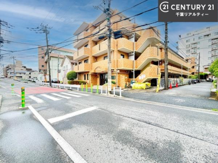 ���̑� �u���̕����C�ɂȂ�I�v�u�������Ăǂ�ȏ��H�v�u�����Əڂ����m�肽���I�v�Ǝv������A���C�y�ɂ����k���������B