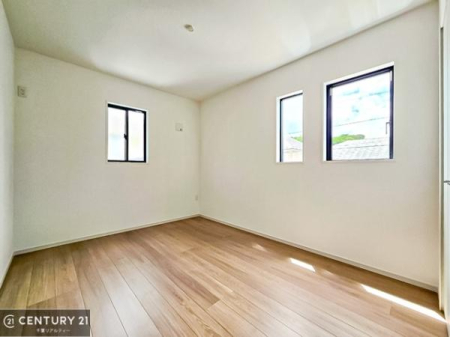 �m�� 2�ʍ̌����m�ۂ������邢�����́A���ʂ����ǂ���ϋ��S�n�̗ǂ���ԂƂȂ��Ă���܂��B�����b�N�X���ĉ߂�����S�n�̗ǂ��������ł��I