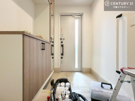 ���� �~���[�t���V���[�Y�{�b�N�X�t���Ȃ̂ŁA���ւ��Еt�����|�������₷���ł��I
�X�b�L���������ւŌ˂��J�����u�ԁA�������̂���S�n������Ԃ��o�}���Ă���܂��B