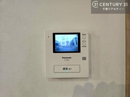���̑� TV���j�^�[�t�C���^�[�t�H���������B���K�҂̊���m�F���Ă���Ή��ł��邽�߁A�h�Ɩʂɂ��z�����ꂽ���S�̐ݔ��ł��B