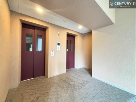 ���̑����p�� �G���x�[�^�[�����ŁA���X�̈ړ������K�B
�����̓��₨�ו��̑������ł��A�X���[�Y�ɂ��A��������܂��I