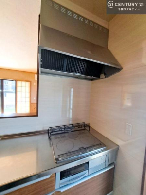 �L�b�`�� �R�����͎O������̂ł������̓����i�s���ł��܂��B
�������O�����t���ł��B�����X�y�[�X���L�X���Ă���׍�Ƃ����₷���I�g�����肪�ǂ��V�X�e���L�b�`���ł��I