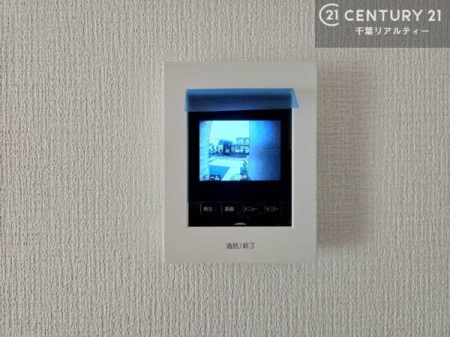 ���̑� TV���j�^�[�t�C���^�[�t�H���������B���K�҂̊���m�F���Ă���Ή��ł��邽�߁A�h�Ɩʂɂ��z�����ꂽ���S�̐ݔ��ł��B