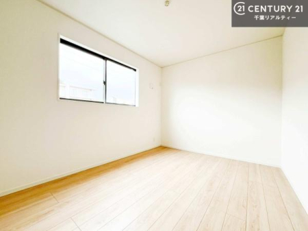 �q������ �|���o�������Ȃ��������́A���q�l�̂������Ƃ��Ă����S�ł��I
���[�X�y�[�X���[�����Ă���̂ŎU�炩�������������T�b�ƕЕt�����܂��I
