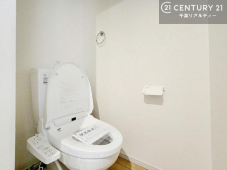 �g�C�� �������֍��ɂ��A�~��͕֍����g�����ł���̂ŗ₽���֍��ɍ��炸�ɍςފ������d�l�ł��I�V���v���ȃJ���[����Ƃ��Ă���̂ŁA������ꂪ���₷���ł��B