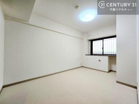 �Q�� �V���v���Ƀf�U�C������Ă��邽�߁A�Ƌ��I�т܂���I
���C�ɓ���̉Ƌ��u���Ă��낰���Ԃ���邱�Ƃ��ł��܂��B