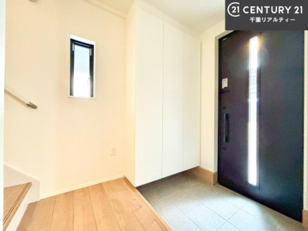 ���� ���ċA���Ă��Ă��A�������܁I�����������Ȃ�A�D�����}������Ă�����ԂɂȂ��Ă��܂��B
���邭��������錺�ւł��I
