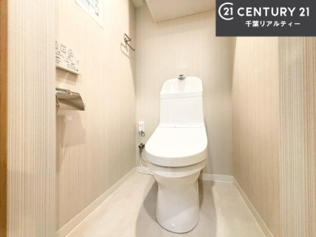 �g�C�� �������֍��ɂ��A�~��͕֍����g�����ł���̂ŗ₽���֍��ɍ��炸�ɍςފ������d�l�ł��I�V���v���ȃJ���[����Ƃ��Ă���̂ŁA������ꂪ���₷���ł��B