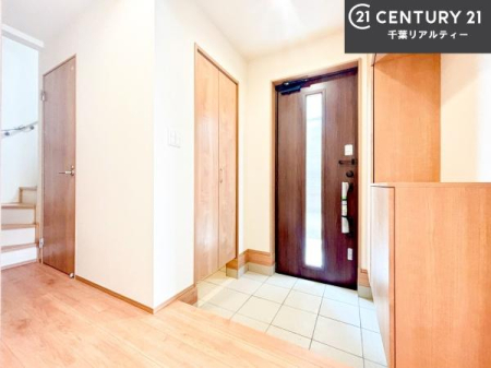 ���� ���ċA���Ă��Ă��A�������܁I�����������Ȃ�A�D�����}������Ă�����ԂɂȂ��Ă��܂��B
���邭��������錺�ւł��I