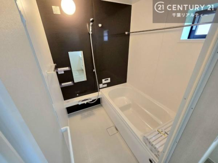 ���� 1���̔�����������Ɩ����Ă���闁���ł��B
�������̑f�G�ȃ����N�[�[�V�����ꏊ�ł��I
