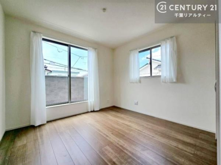 �m�� 2�ʍ̌����m�ۂ������邢�����́A���ʂ����ǂ��A���邭��ϋ��S�n�̗ǂ���ԂƂȂ��Ă���܂��B�����b�N�X���ĉ߂�����S�n�̗ǂ��������ł��I