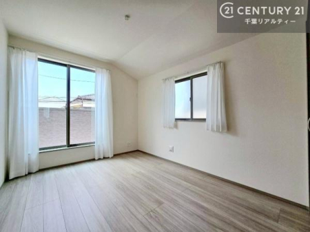 �m�� 2�ʍ̌����m�ۂ������邢�����́A���ʂ����ǂ��A���邭��ϋ��S�n�̗ǂ���ԂƂȂ��Ă���܂��B�����b�N�X���ĉ߂�����S�n�̗ǂ��������ł��I