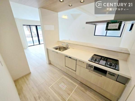 �L�b�`�� ���[�X�y�[�X���L�x�ŁA�����X�y�[�X���X�b�L���ƕЕt���Ђ�`�����p�ł��܂��I
���K�ɍ�Ƃ��ł��A�Ǝ��̌����A�b�v�I�����̗���������܂��I