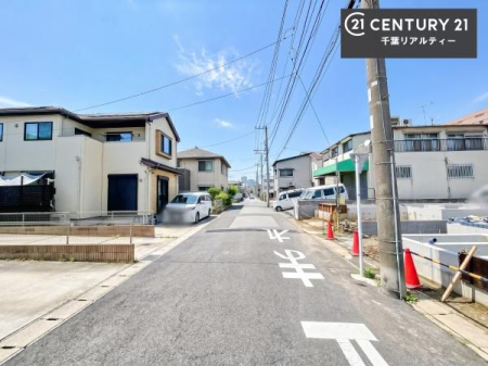 �O�ʓ��H�܂ތ��n�ʐ^ �u���̕����C�ɂȂ�I�v�u�������Ăǂ�ȏ��H�v�u�����Əڂ����m�肽���I�v�Ǝv������A���C�y�ɂ����k���������B