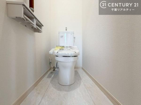 �g�C�� �������֍��ɂ��A�~��͕֍����g�����ł���̂ŗ₽���֍��ɍ��炸�ɍςފ������d�l�ł��I�V���v���ȃJ���[����Ƃ��Ă���̂ŁA������ꂪ���₷���ł��B