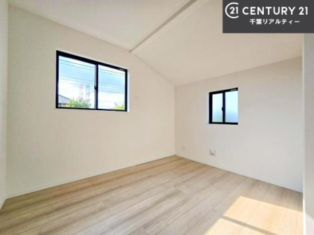 �q������ �|���o�������Ȃ��������́A���q�l�̂������Ƃ��Ă����S�ł��I
���[�X�y�[�X���[�����Ă���̂ŎU�炩�������������T�b�ƕЕt�����܂��I