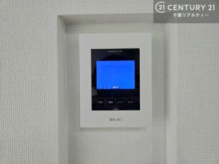 ���̑� TV���j�^�[�t�C���^�[�t�H���������B���K�҂̊���m�F���Ă���Ή��ł��邽�߁A�h�Ɩʂɂ��z�����ꂽ���S�̐ݔ��ł��B