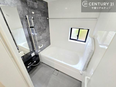 ���� �������������l�̕��͋C�̃o�X���[���́A�����o�Ă��ăo�X�^�C�����[���I
���d���撣���Ă��邲�J���ɂ��D�݂̓����̓����܂����āA�y����ł݂Ă͂������ł��傤���H