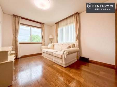 �m�� 2�ʍ̌����m�ۂ������邢�����́A���ʂ����ǂ��A���邭��ϋ��S�n�̗ǂ���ԂƂȂ��Ă���܂��B�����b�N�X���ĉ߂�����S�n�̗ǂ��������ł��I