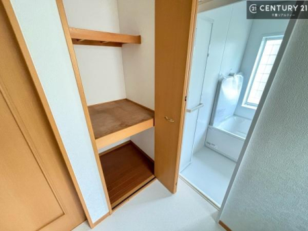 ���[ ���[���[�����Ă��邩�炱���A�������͂����L�X�B�|����Еt�������N�ɂȂ�A���S�n�̗ǂ���炵�������܂��B