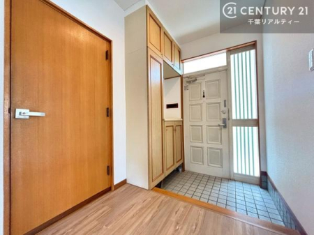 ���� ���ċA���Ă��Ă��A�������܁I�����������Ȃ�A�D�����}������Ă�����ԂɂȂ��Ă��܂��B
���邭��������錺�ւł��I