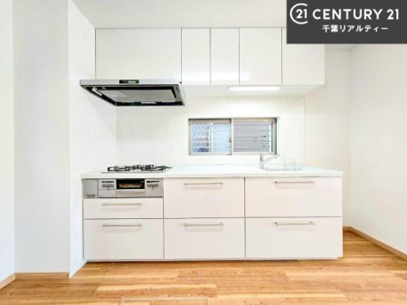 �L�b�`�� ���[�X�y�[�X���L�x�ŁA�����X�y�[�X���X�b�L���ƕЕt���Ђ�`�����p�ł��܂��I
���K�ɍ�Ƃ��ł��A�Ǝ��̌����A�b�v�I�����̗���������܂��I