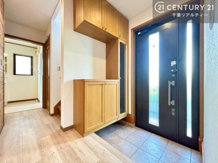 ���� ���ċA���Ă��Ă��A�������܁I�����������Ȃ�A�D�����}������Ă�����ԂɂȂ��Ă��܂��B
���邭��������錺�ւł��I