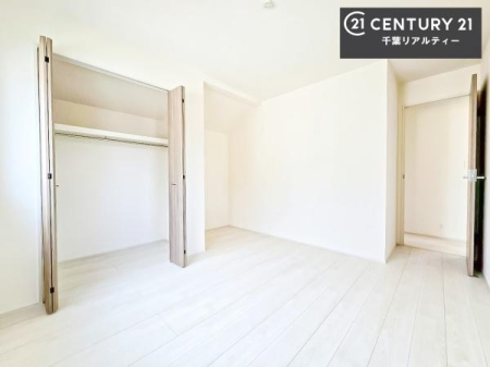 �q������ �V���v���Ń��C�A�E�g���₷���m���́A���q�l�̂������Ƃ��Ă��œK�B�����ɍ��킹�ď_��ɂ��g�����������܂��B
