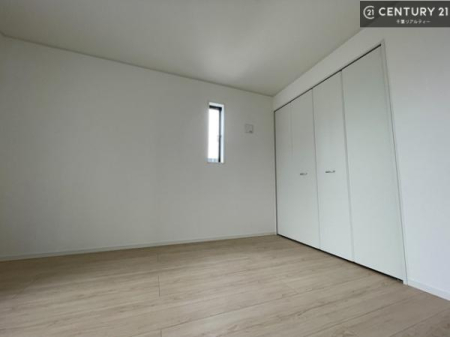 �m�� ���[�X�y�[�X�����Ă��܂��I�������X�b�L�����ڂ��鎖���ł��܂��ˁB
�Ƌ��I�΂Ȃ��V���v���ȃf�U�C���ׁ̈A�Ƌ��I�΂����C�ɓ���̋�ԍ�肪�ł������ł��ˁB