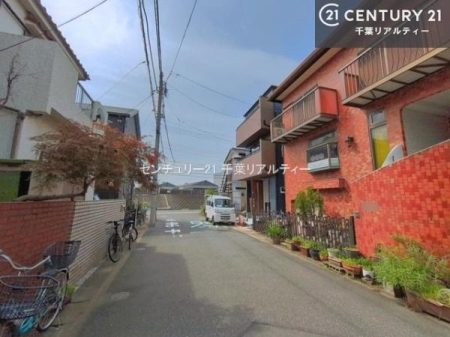 �O�ʓ��H�܂ތ��n�ʐ^ �O�ʓ��H��6���I�z����ǍD�ȗ��n�ł��B
�Ԍɓ��ꂪ���ȕ������S�ł��ˁB