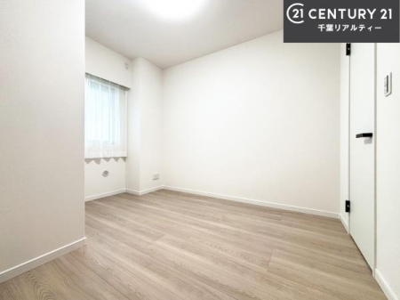�q������ �|���o�������Ȃ��������́A���q�l�̂������Ƃ��Ă����S�ł��I
���[�X�y�[�X���[�����Ă���̂ŎU�炩�������������T�b�ƕЕt�����܂��I
