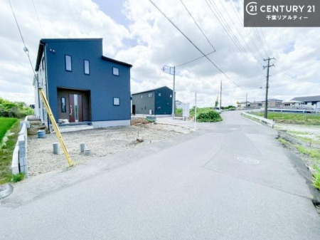 �O�ʓ��H�܂ތ��n�ʐ^ ���ӊ���A���q�l�̂���]�ɍ������������ꏏ�ɂ��ē���v���܂��B�Z��[���A�h�o�C�U�[�ɂ�邲���k������܂��B���Ђ͂��₢���킹�ɑ��Ή����܂��I���҂������܂���I